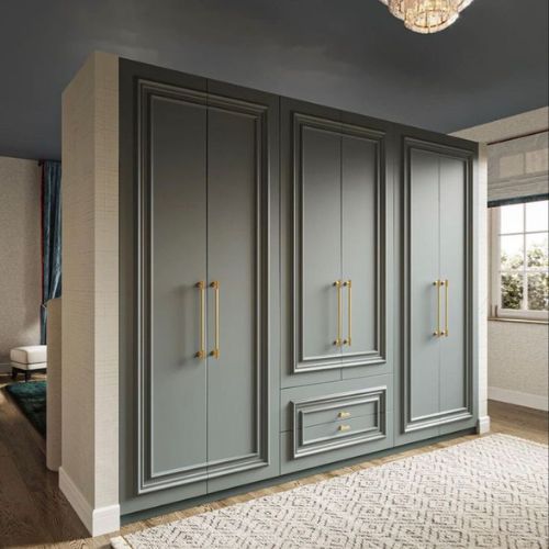 Custom Wardrobes
